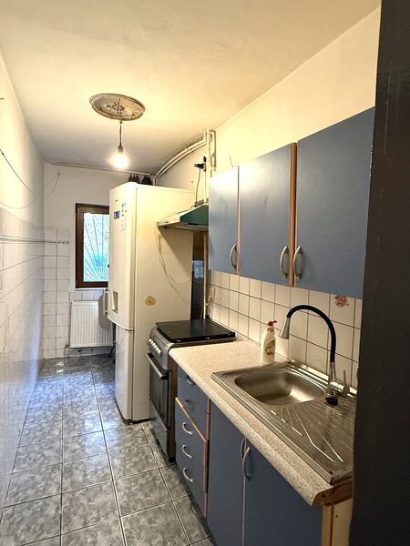 Dristor, Fizicienilor, Kaufland